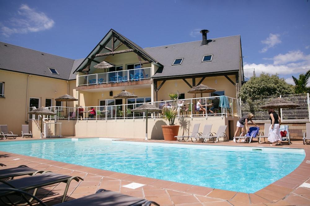 Camping Saint Michel Courtils المظهر الخارجي الصورة