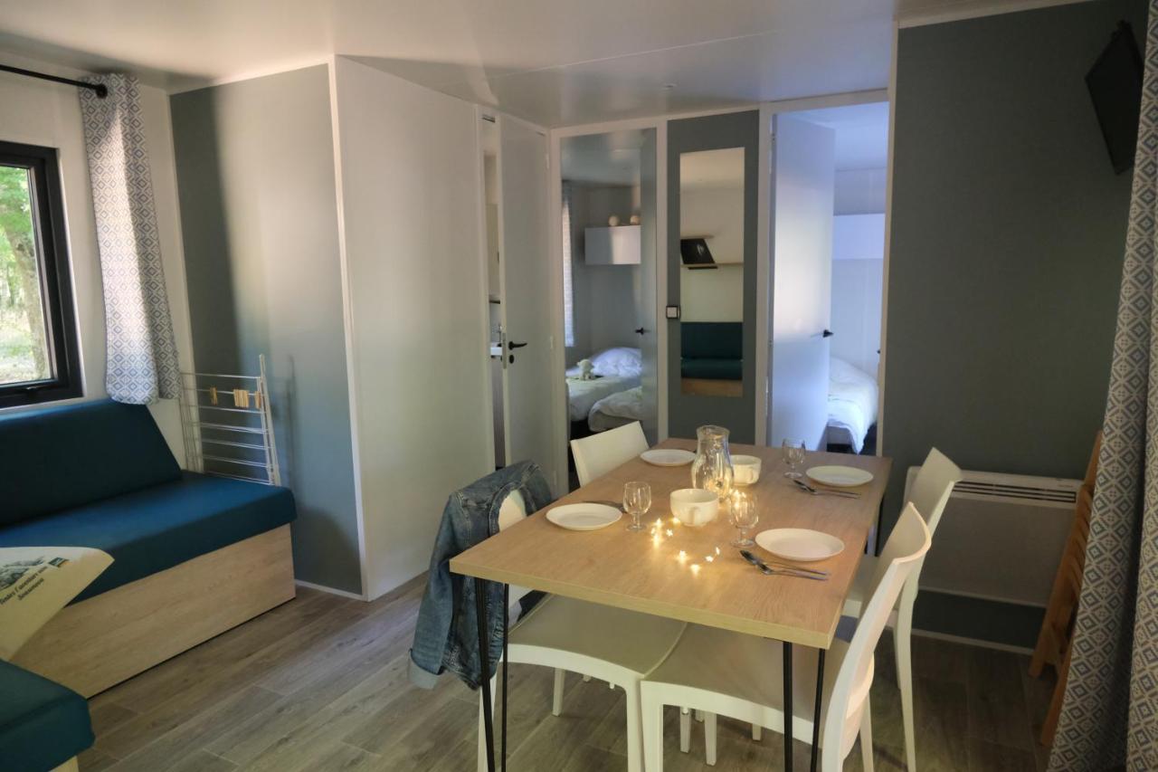 Camping Saint Michel Courtils المظهر الخارجي الصورة